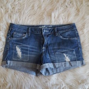 Blue jean shorts